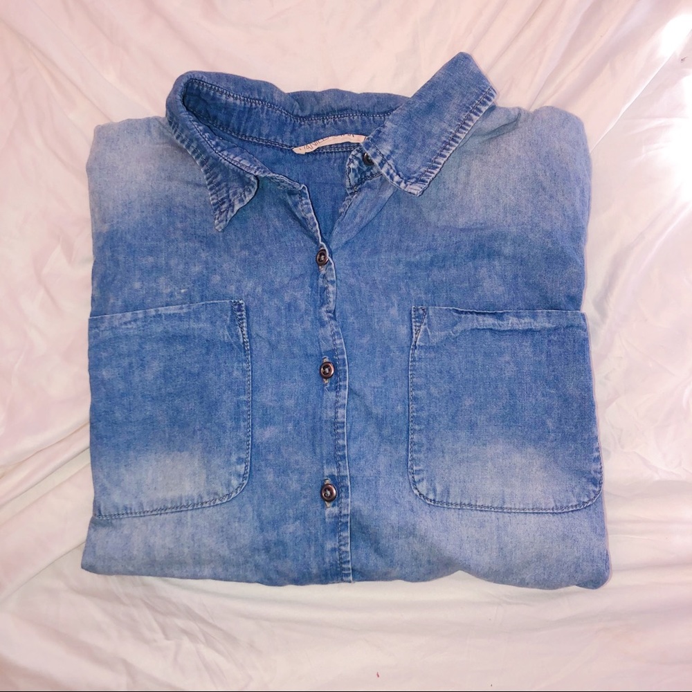 Hi-Low Chambray Button Down Shirt